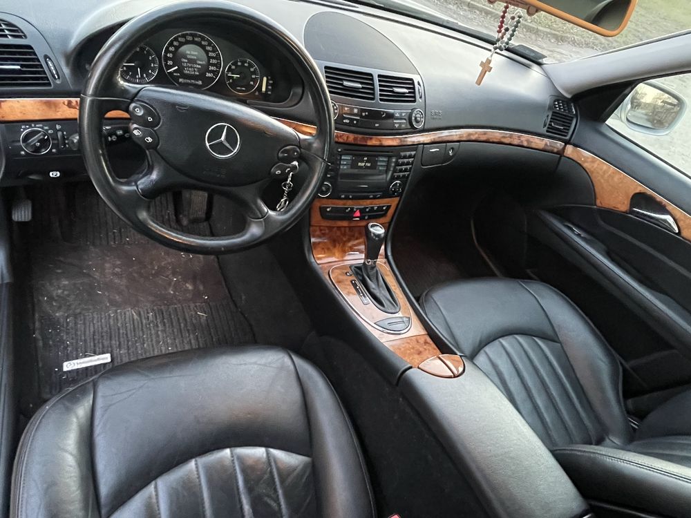 Mercedes-Benz W211 E 1,8 Kompresor Elegance lift E200