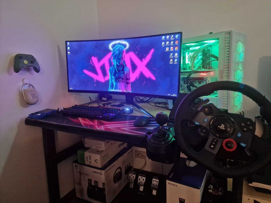 Torre Gaming completa / I9 12700k / RTX 5070 12GB / 32 GB ram + Extras