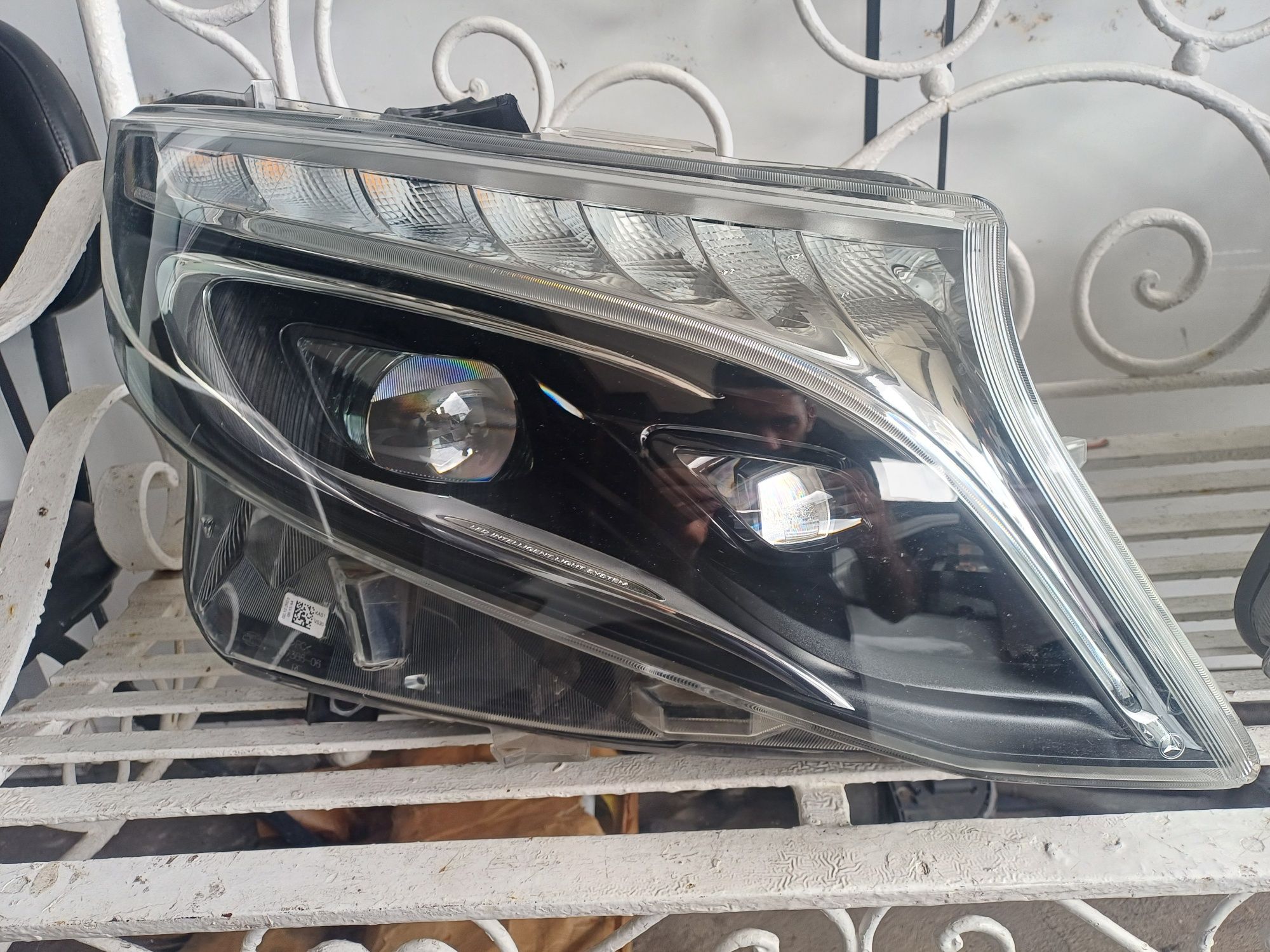 Faróis mercedes vito