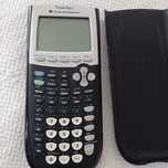 Calculadora Gráfica Texas Instruments TI 84 Plus