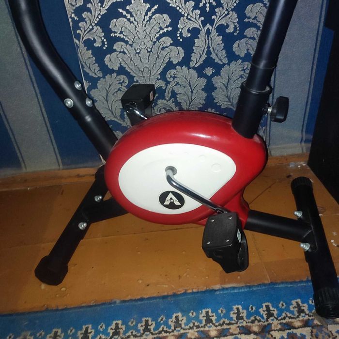 Велотренажер механічний