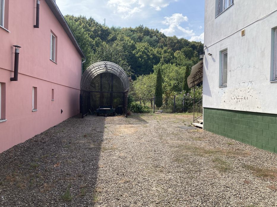 Здам будинок Іршава