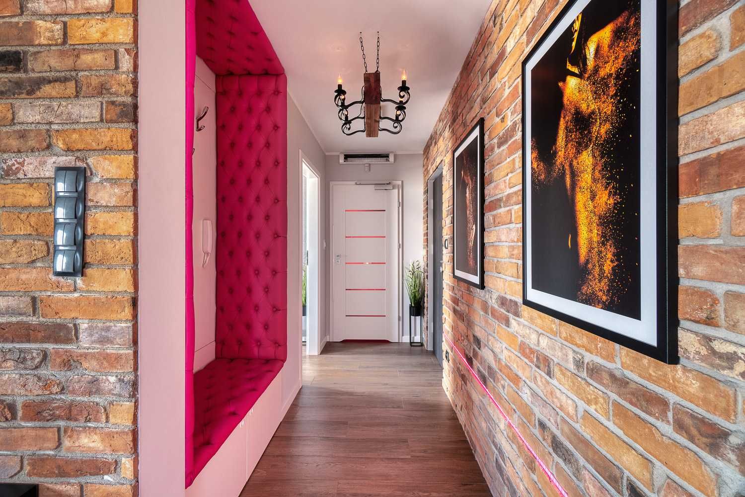Apartament, mieszkanie z jacuzzi, prezent, Relaxroom, majówka