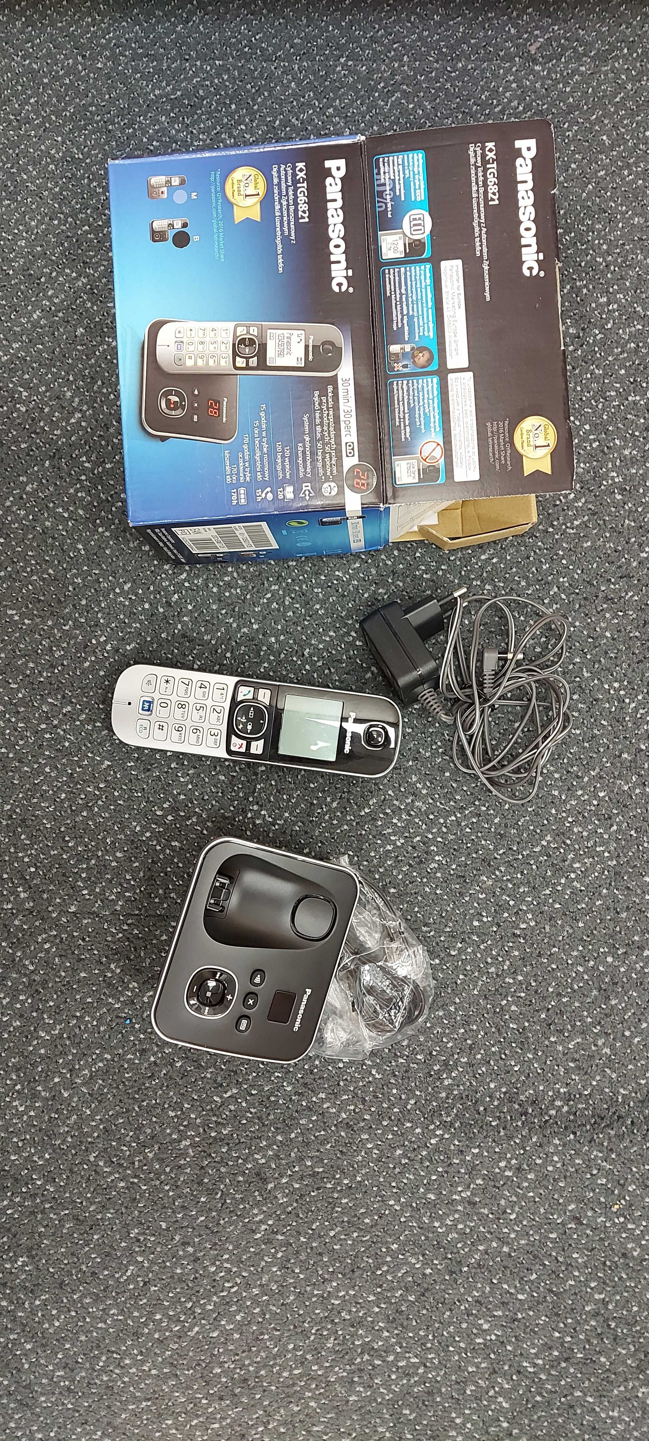 Sprzedam telefon stacjonarny Panasonic KX-TG6821