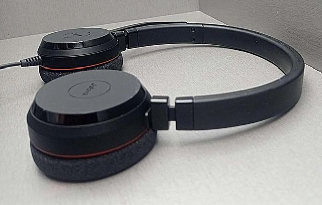 Наушники Bluetooth-гарнитура Jabra Evolve 20 MS Stereo HSC016