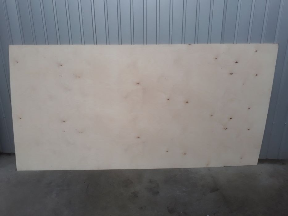 Sklejki liściaste wodoodporne antypoślizgowe 9mm.