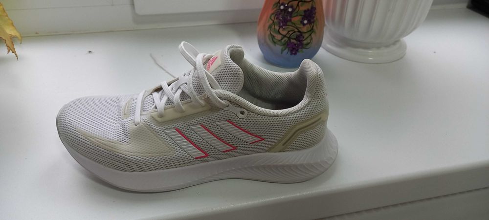 Взуття підліткове для дівчинки