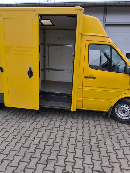 Mercedes - Benz Sprinter