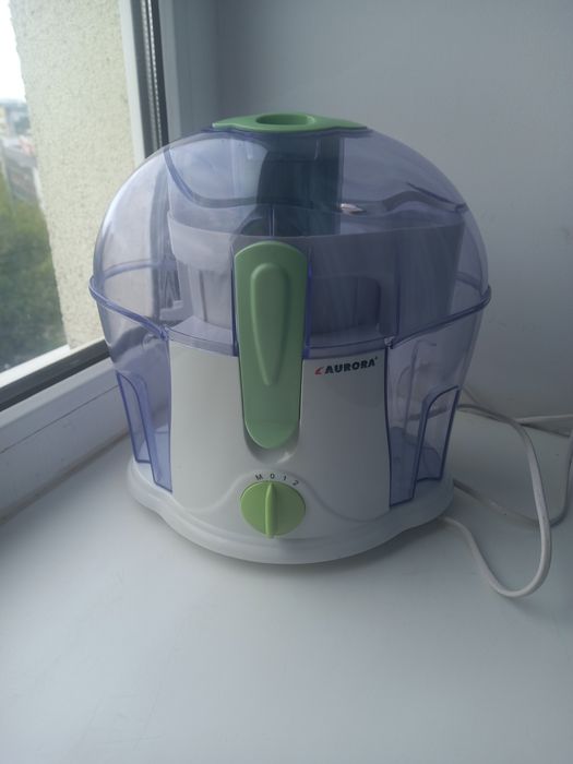 Соковижималка Aurora AU-340