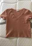 T shirt laranja escuro confortável