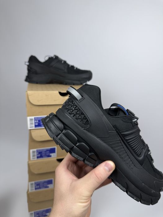 Кросівки  Nike Zoom Vomero Roam Black FV2295-002 Оригінал 41-45