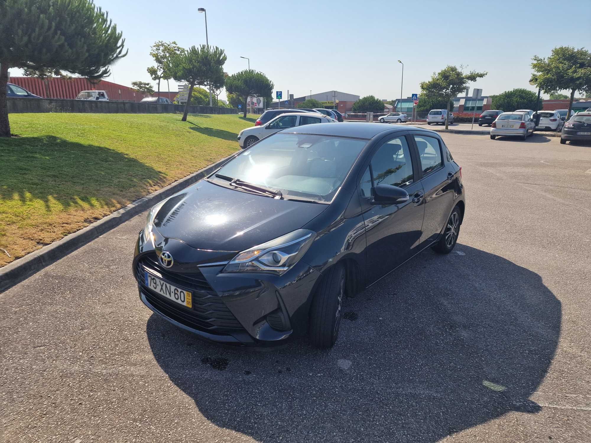 Toyota Yaris  1.0 Gasolina ano 2019, com 76.000 km reais