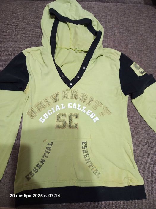 Жіночі речі 46 розміру безкоштовно