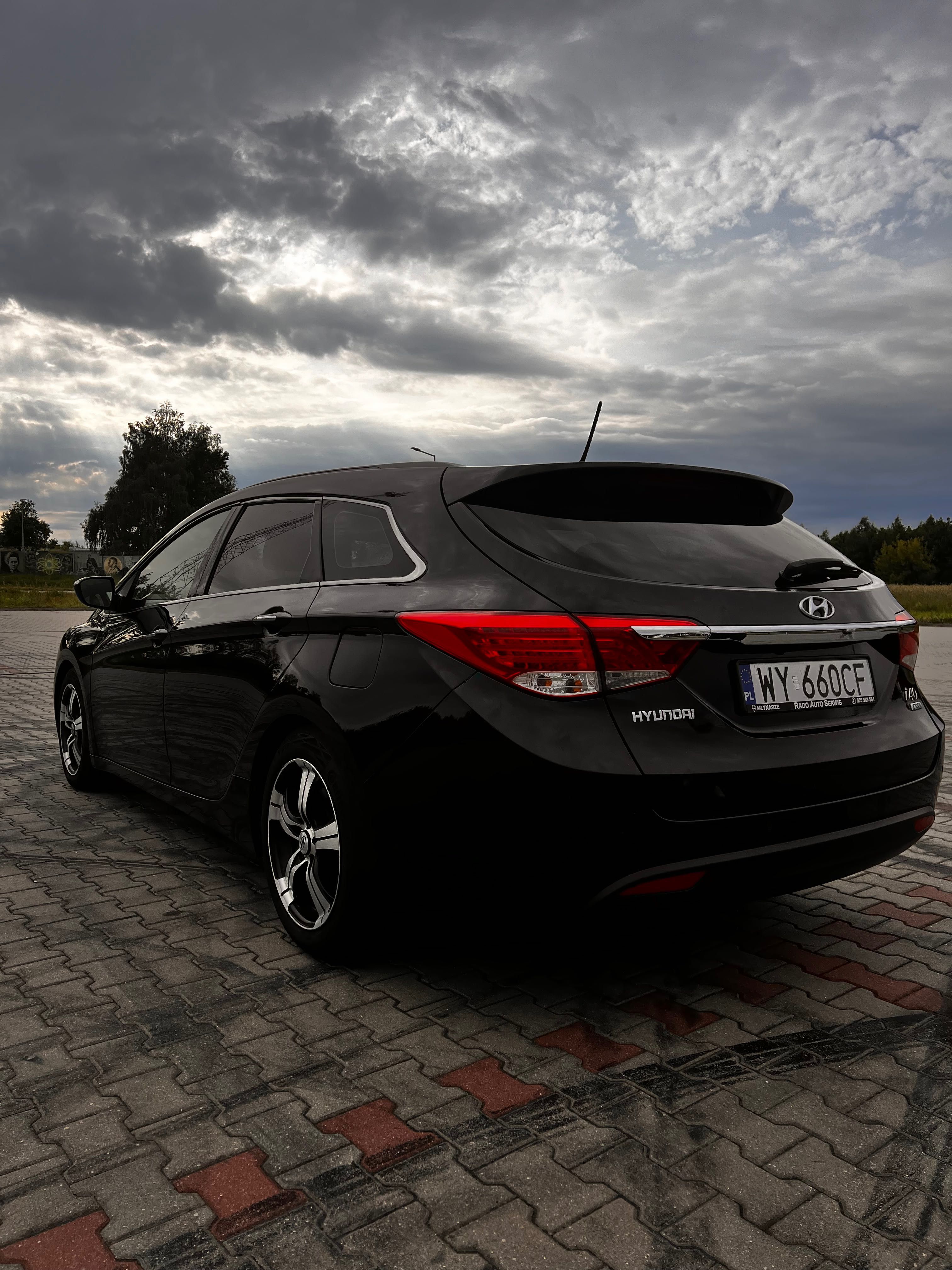 Hyundai i40 1.7 CRDI 136 KM, automat,navi,kamera, panorama