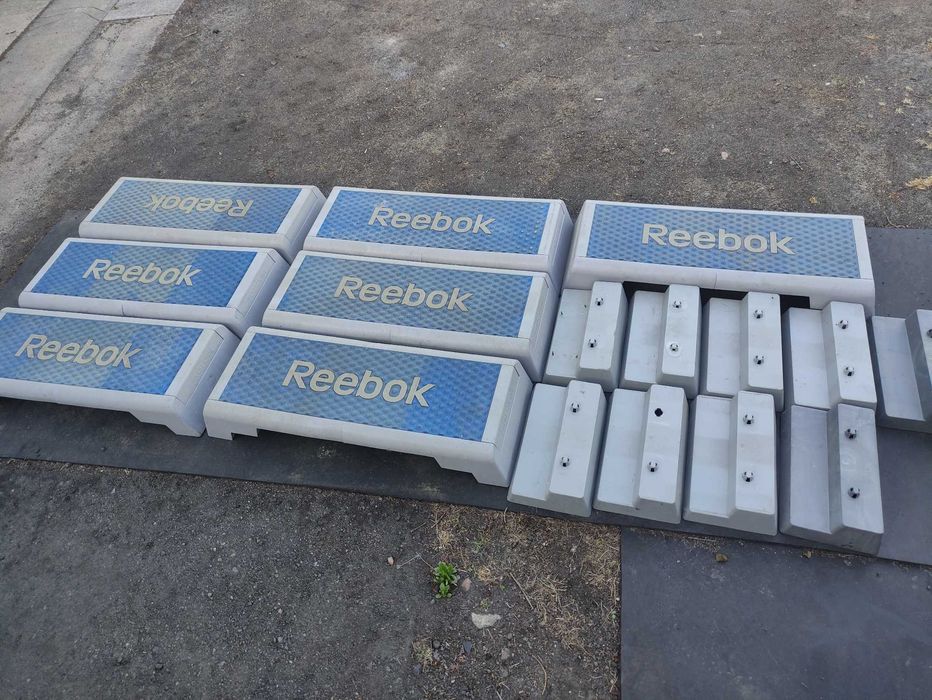Stepy Step Reebok Platforma podest 2 sztuki z uszkodzeniami