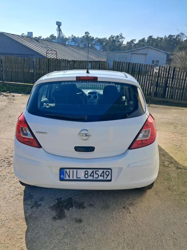 Opel corsa 1.4 benzyna
