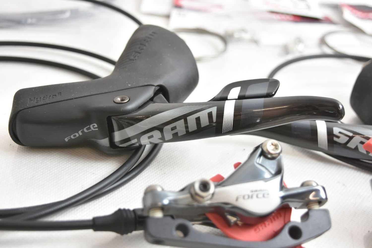 NOWE klamkomanetki + hamulce tarczowe SRAM FORCE 11s ! hydro r !