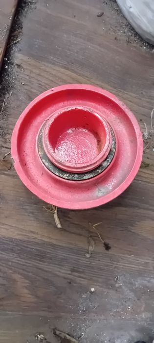 Pokrywa nasady dn 110 , do hydrantu zewnetrznego , korek