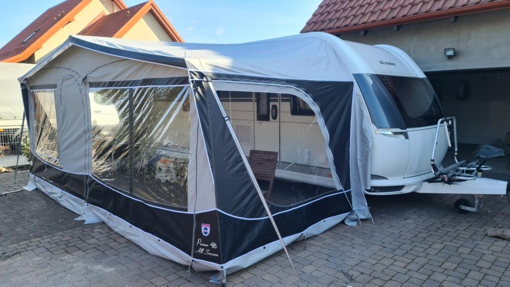 Przedsionek do przyczepy kempingowej WALKER PIONEER 240 rozmiar 945