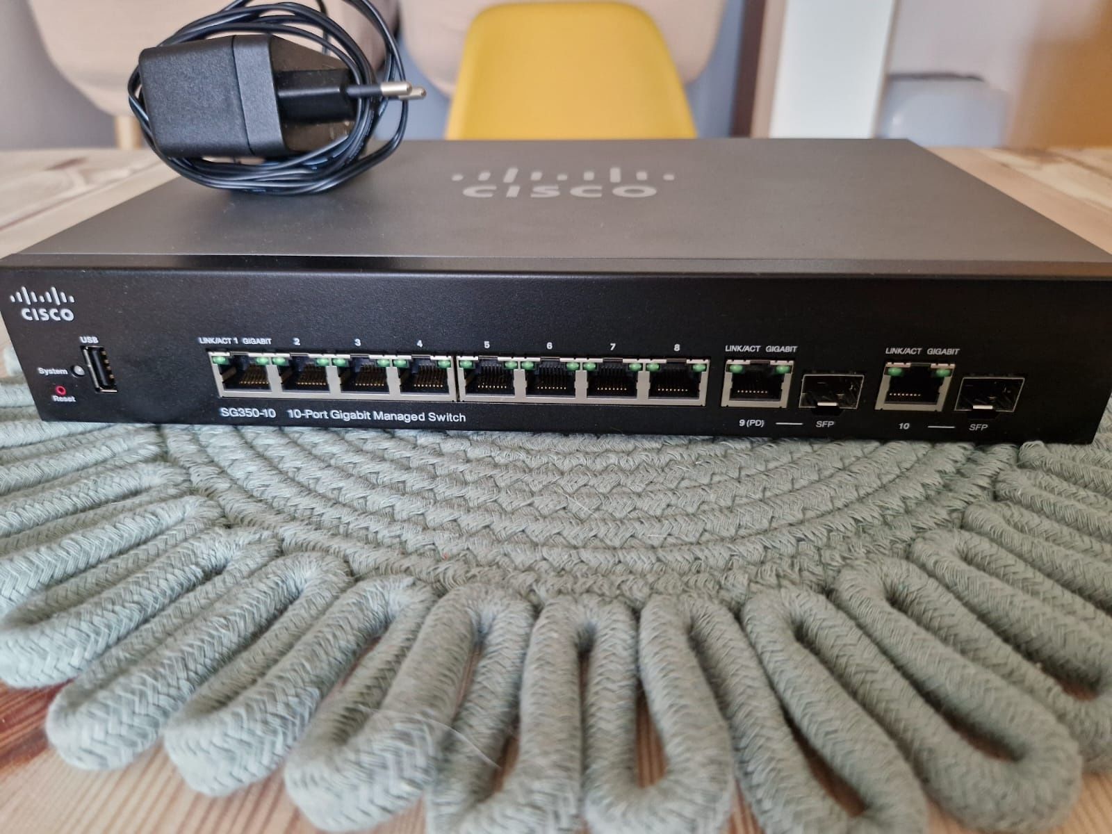 Cisco SG350_10 10-Port Gigabit Managed Switch (+2x SFP) + Zasilacz
