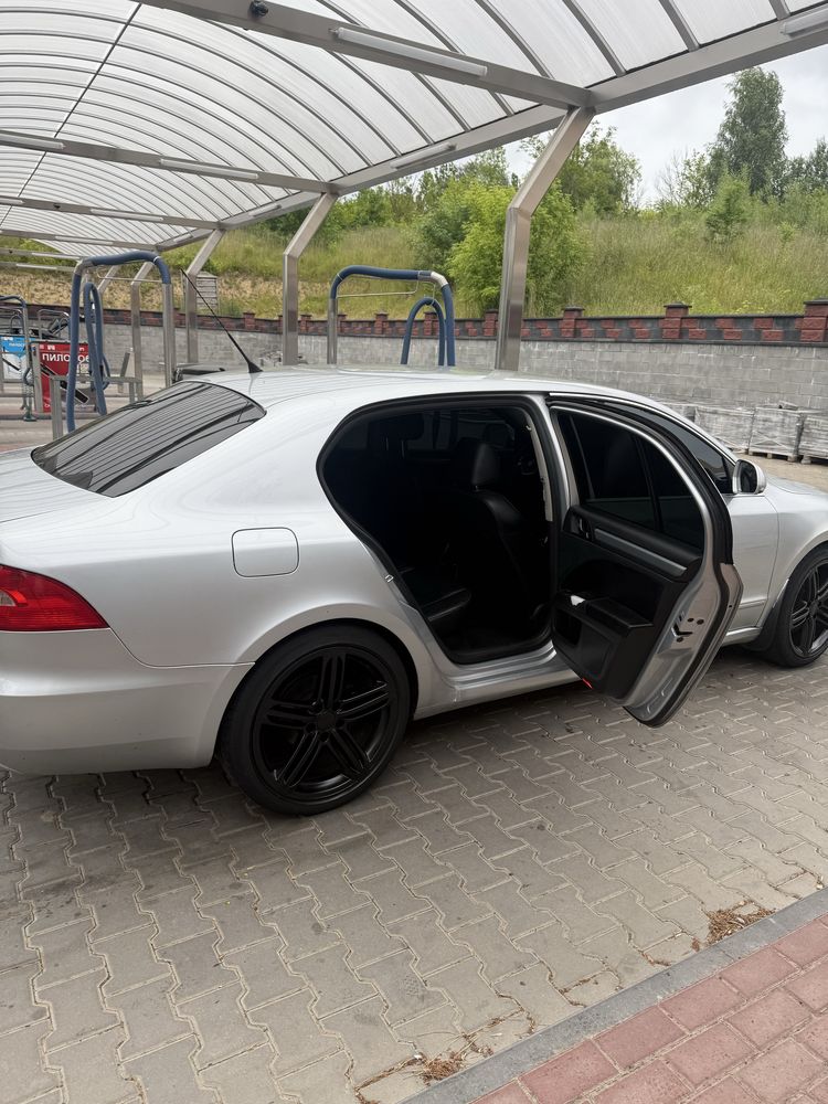 Skoda Superb 2010