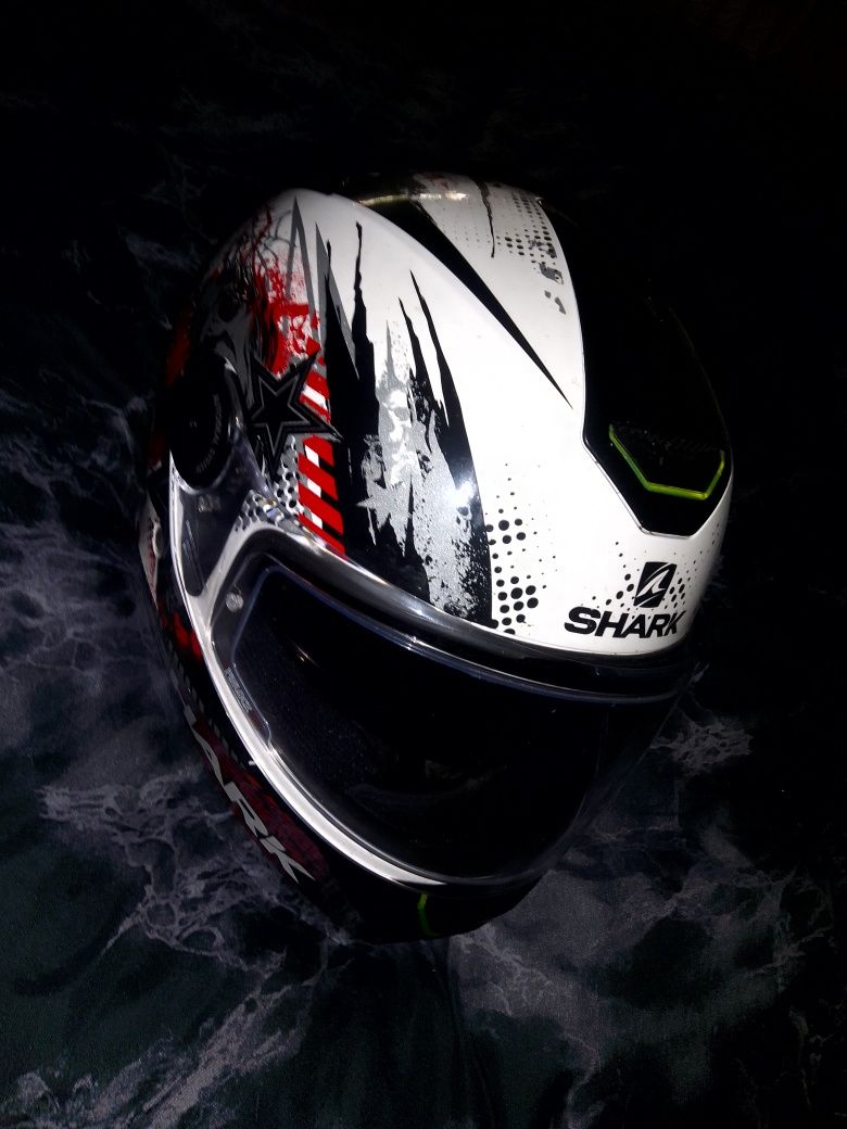 Capacete mota shark