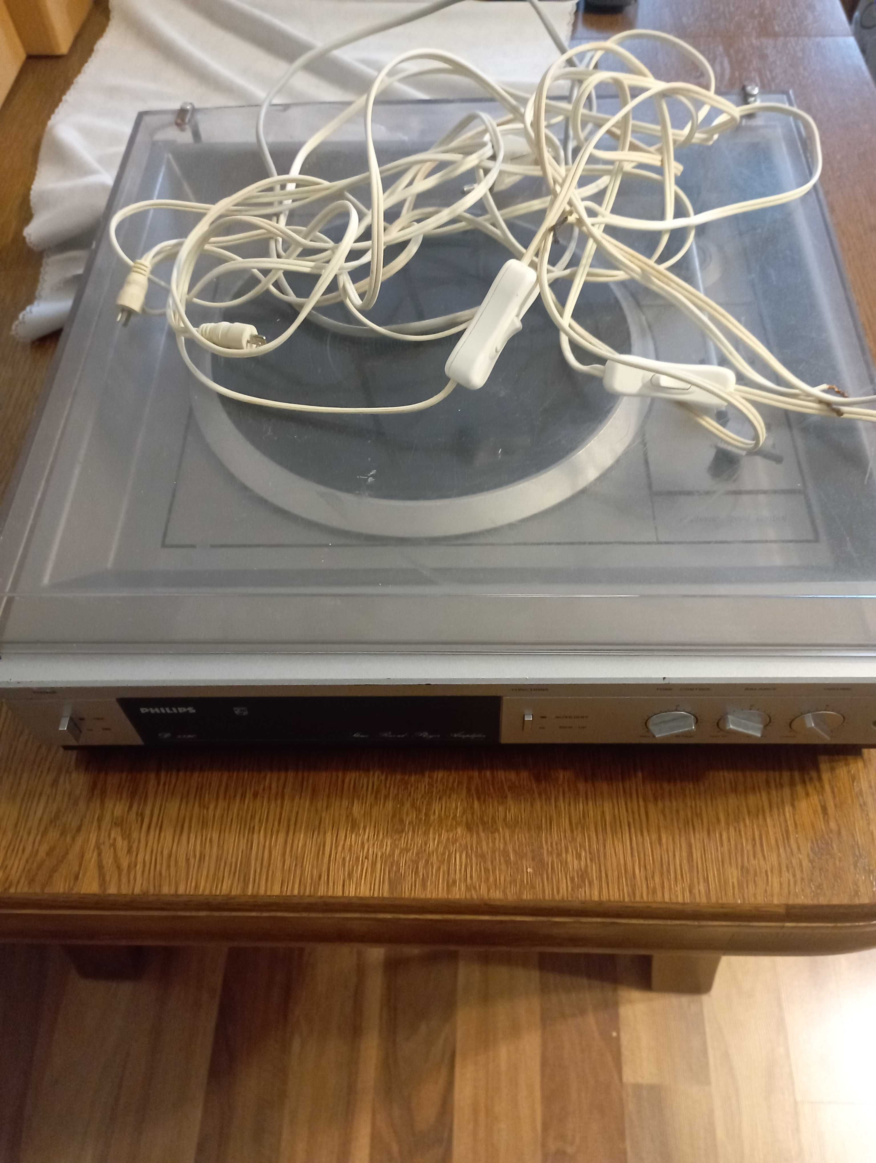 Gramofon Philips D 5520