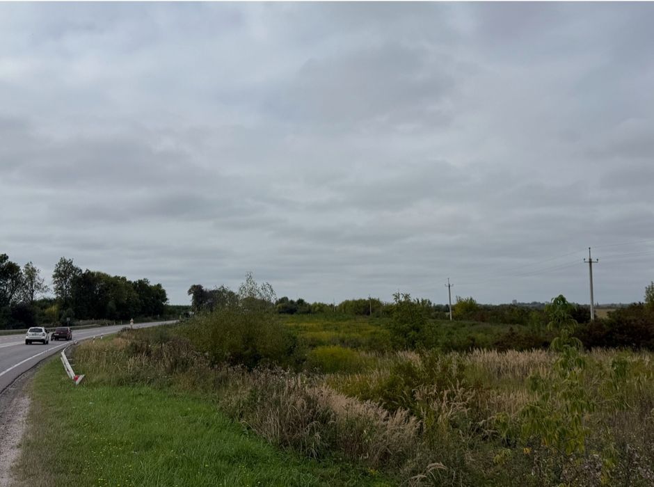 Продаж комерційної ділянки 1 лінія траса М06