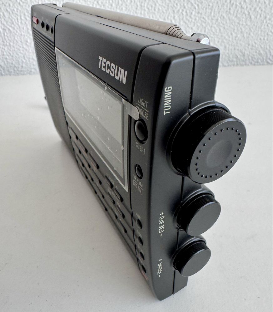Rádio Tecsun PL-660, como novo