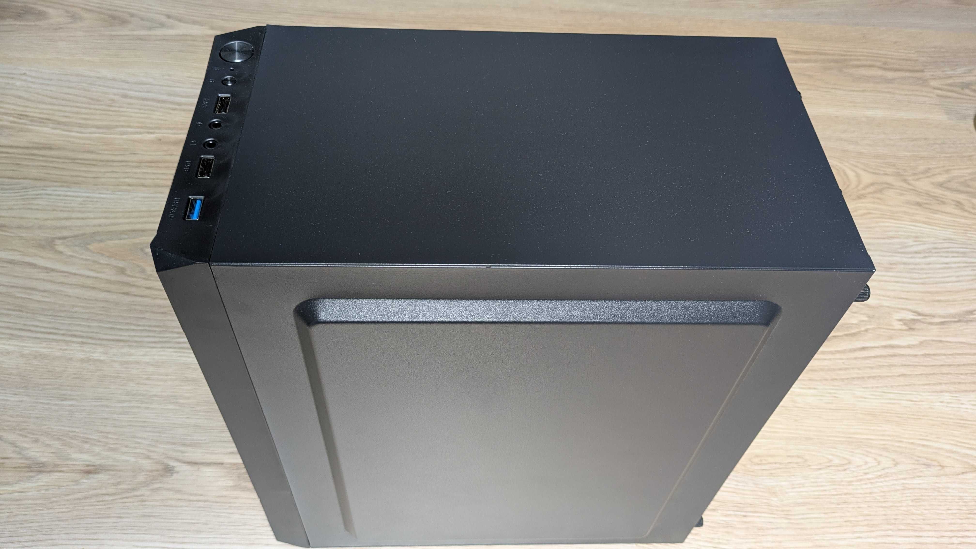 Komputer stacjonarny - Ryzen 5 3600, RX 580, 16 GB RAM, SSD 768 GB