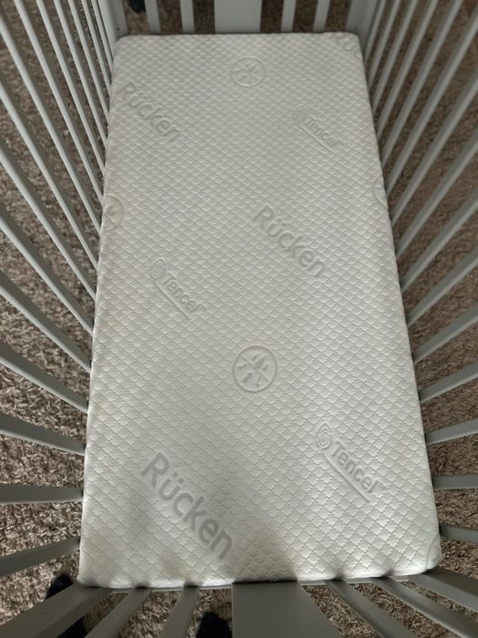 Łóżeczko niemowlęce Star Cot 120x60 + materac Rucken