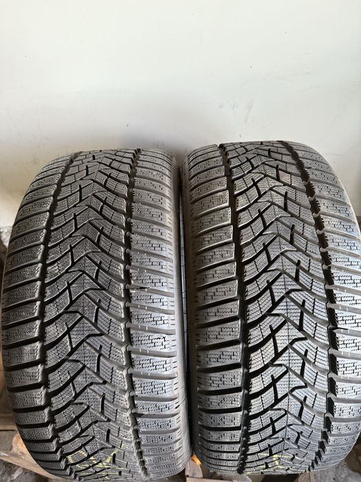 Zimowe opony Dunlop 245/40r18 Jak nowe 9mm 2022r