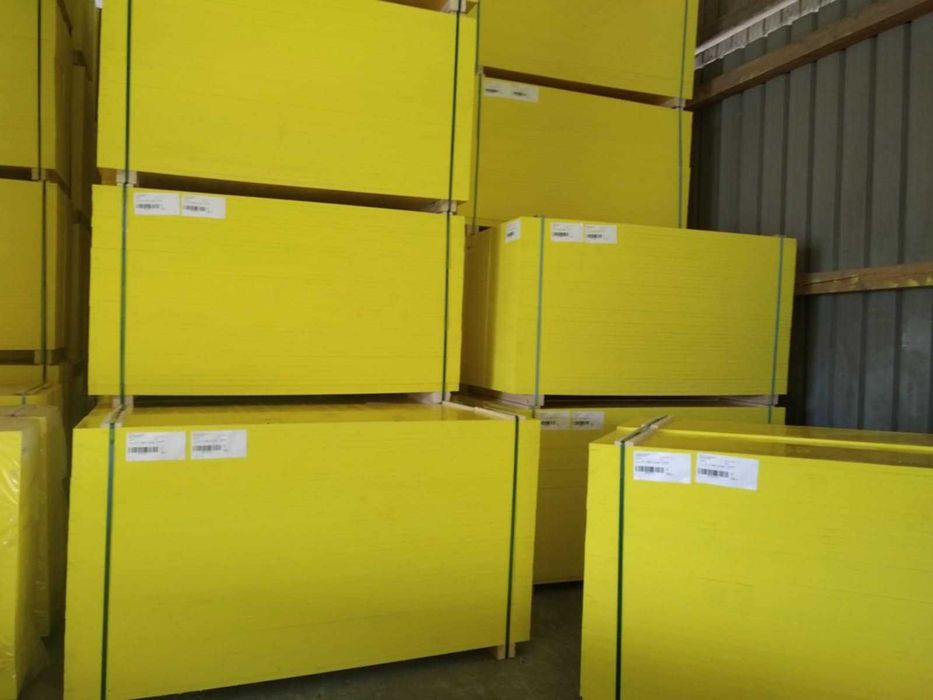 Painéis tricapas vigas H20