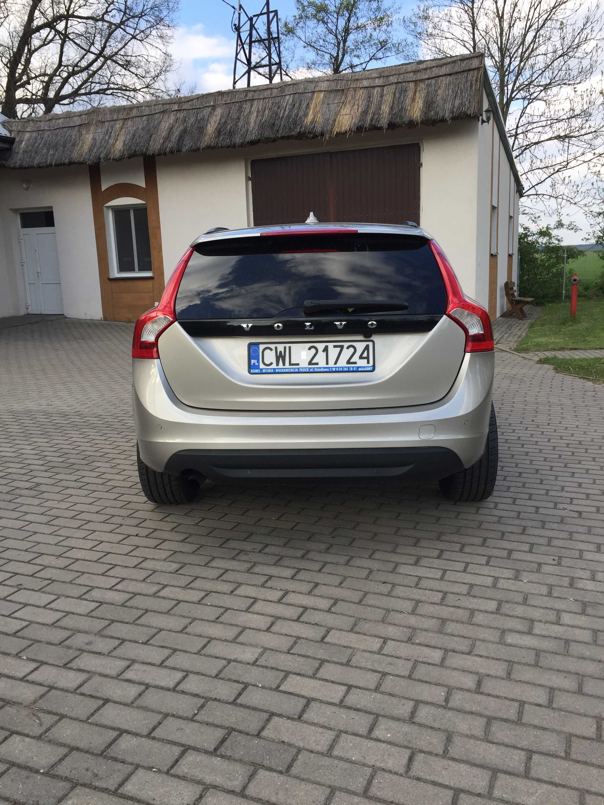 VOLVO V60 D3 163KM