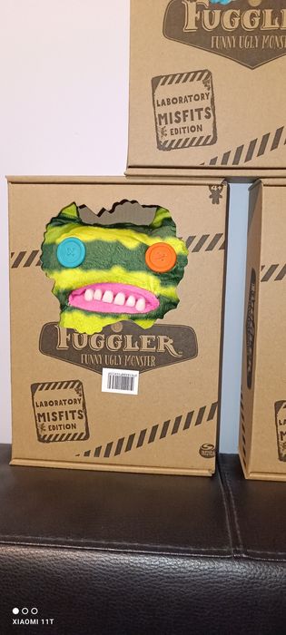 Fuggler , zabawny brzydki  pluszak .