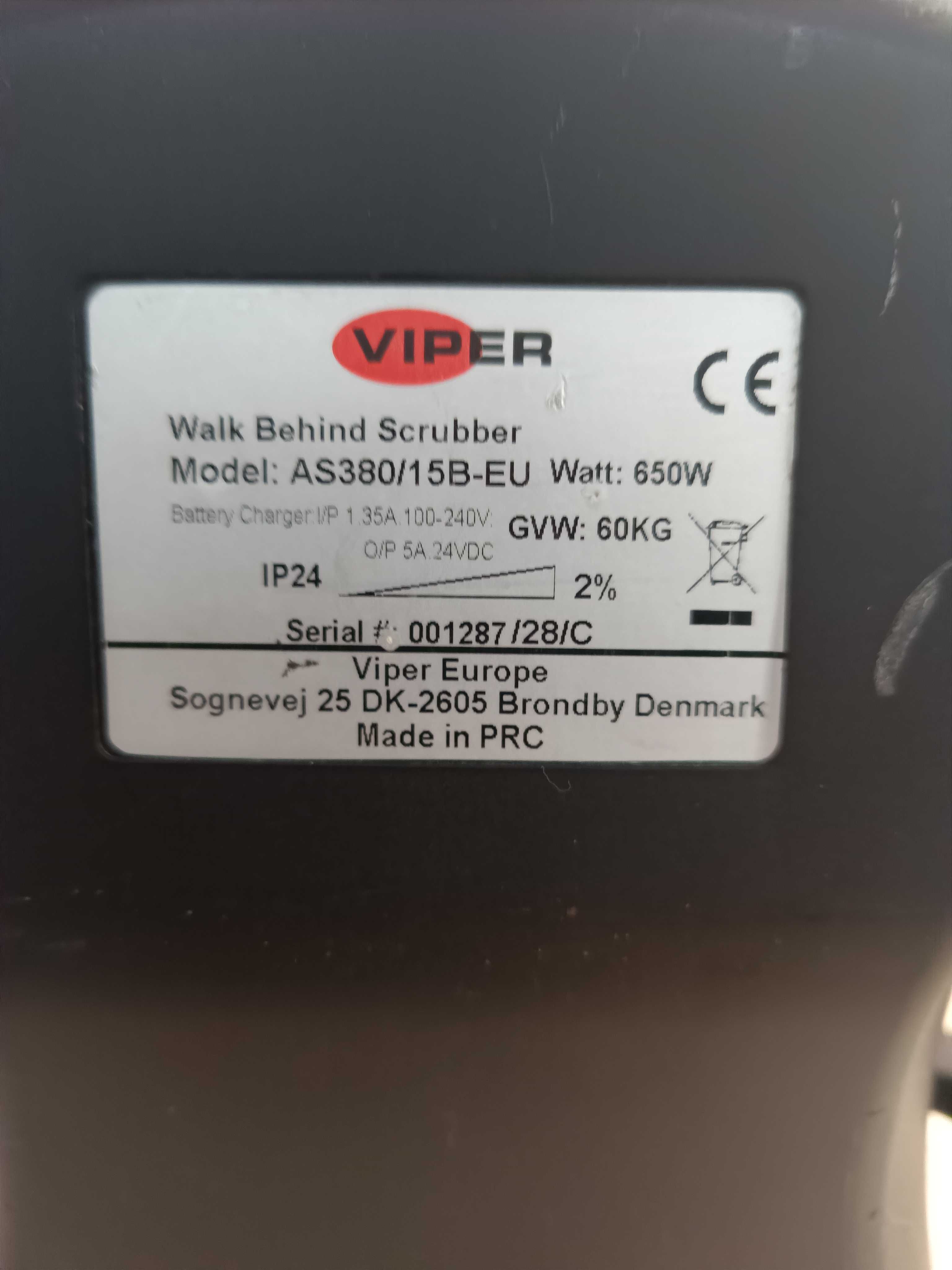 szorowarka /maszyna czyszcząca Viper AS 380 bateria