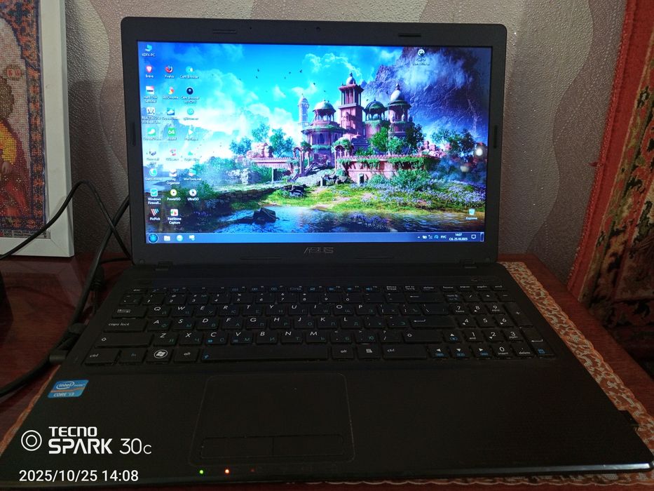 Ноутбук ASUS K54C