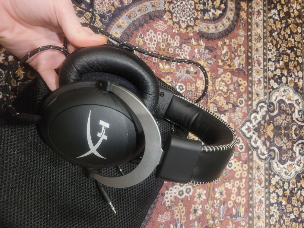 Słuchawki HyperX z mikrofonem nowe bez pudełka