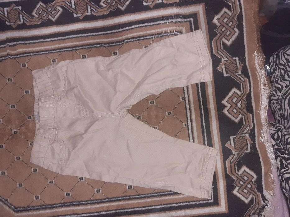 Roupinhas de bebé desde 1€ em ótimo estado