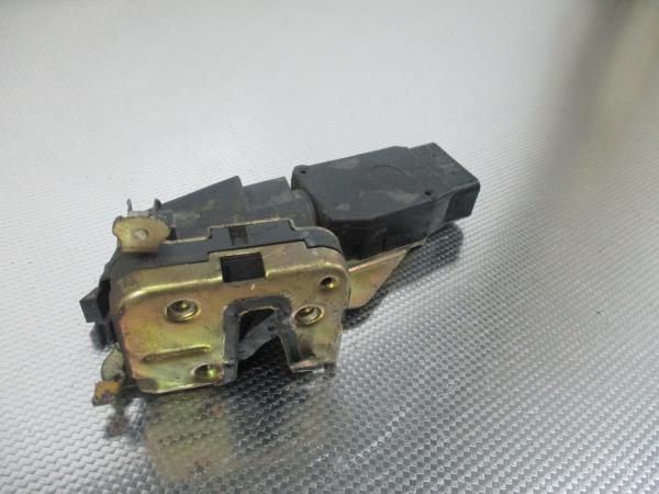 Fechadura / fecho porta trás direito VOLVO S40 I (VS)