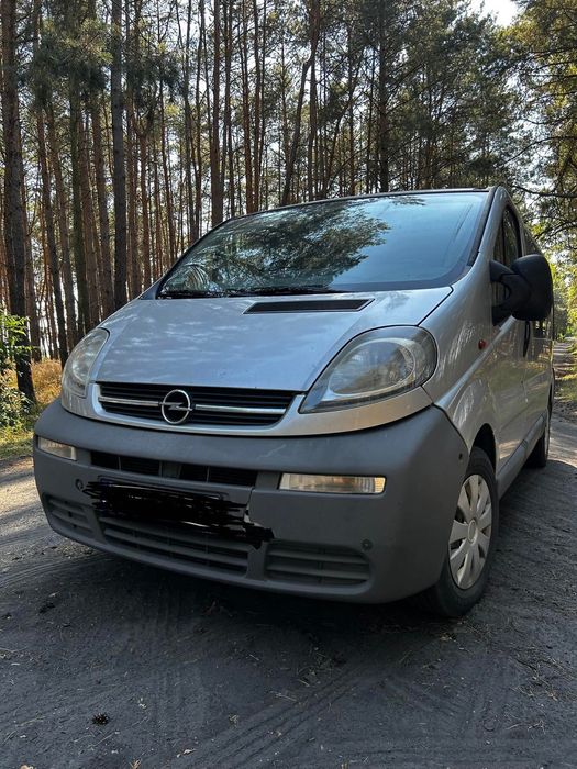 Opel Vivaro 2,5 CDTI skrzynia 6 biegowa, 6os