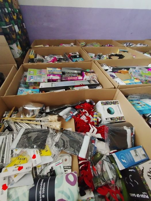 Nadwyżki sklepowe Szwecja markety JULA WILLYS COOP i inne kat.A NOWOŚĆ