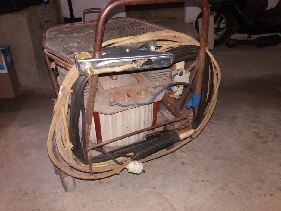 Продам зварку на 220v.