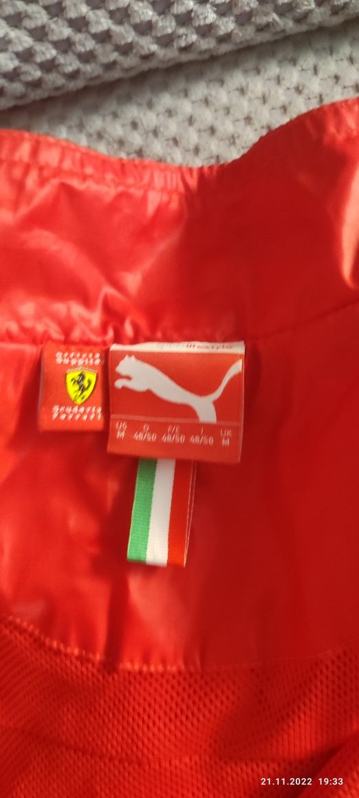 Sprzedam kurtkę puma ferrari