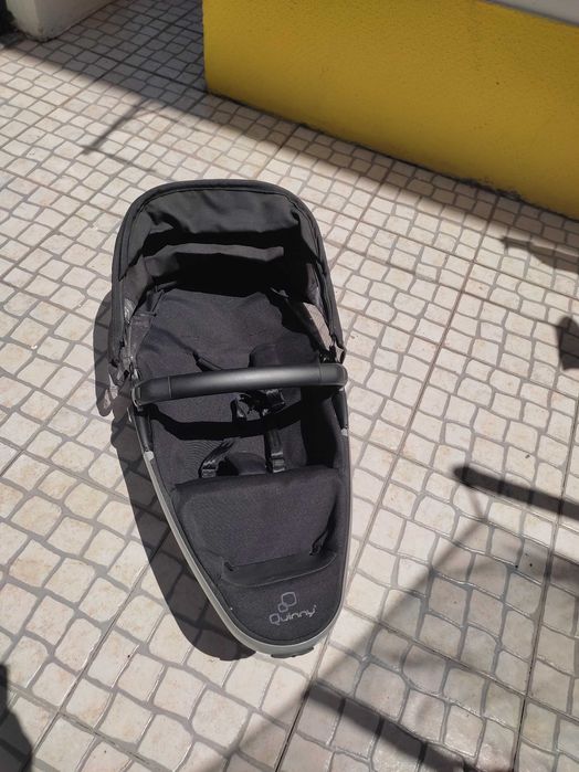 Carrinho bebé Quinny