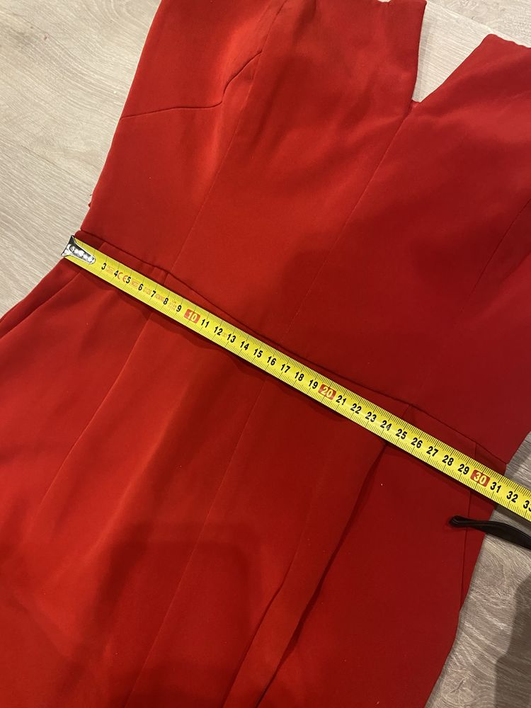 Świetny kombinezon elegancki XS Reserved.