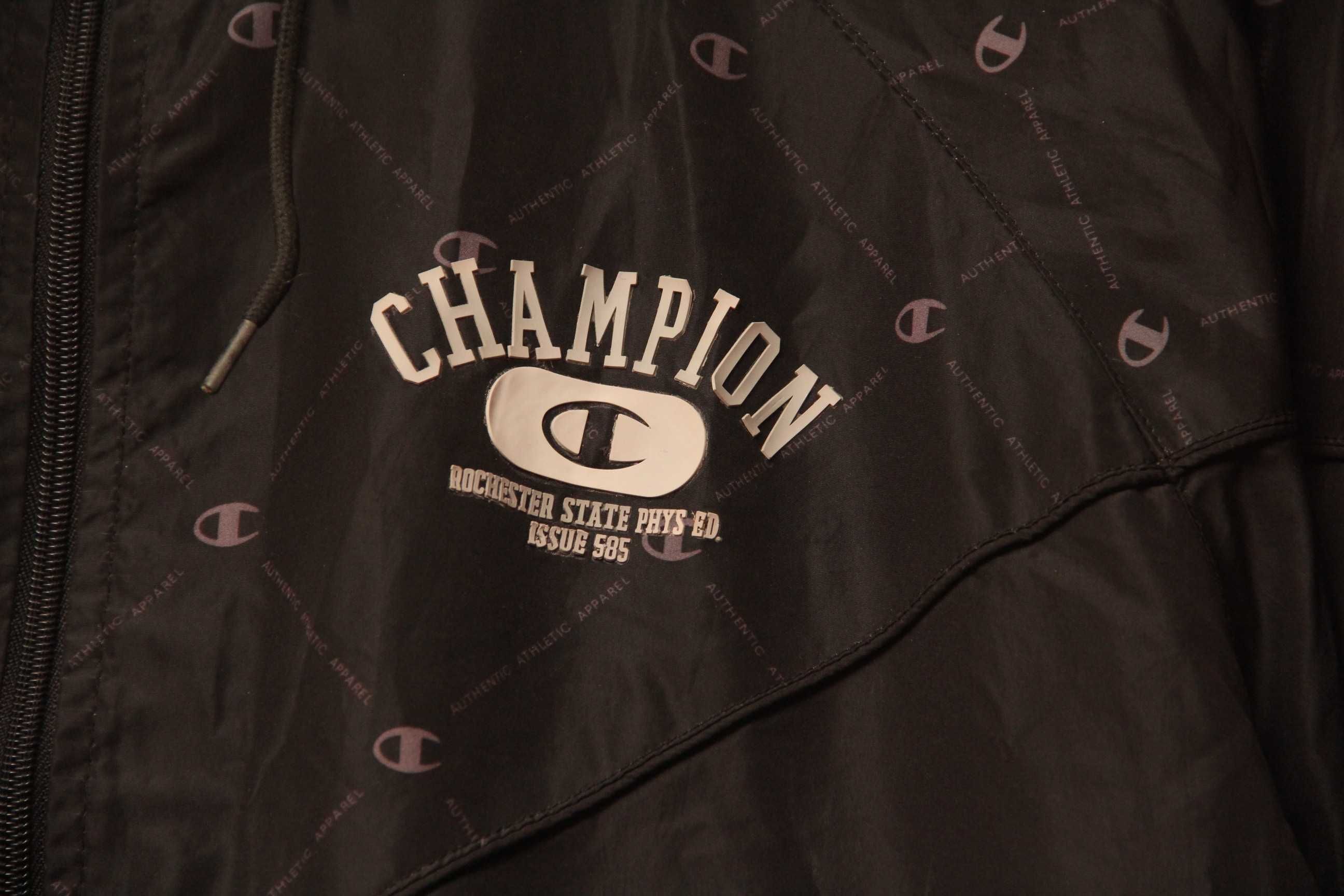Champion USA рр L куртка-ветровка резиновый принт