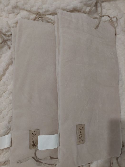 Sprzedam ochraniacze do łóżeczka z firmy Albero mio