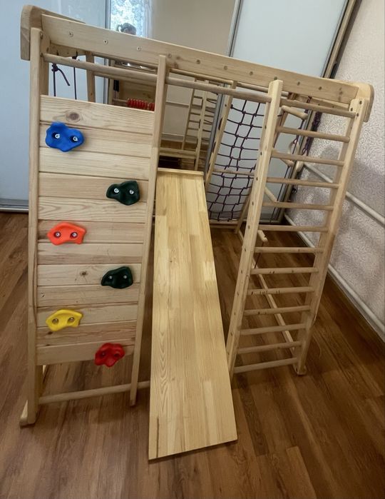 ПРОДАМ "СРОЧНО" Дитячий ігровий спортивний комплес