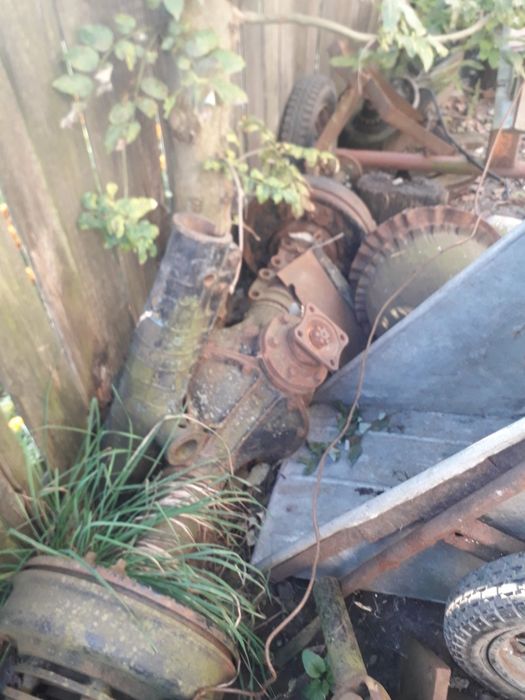 продаеться задній міст газ 51.зіл 157укорочений